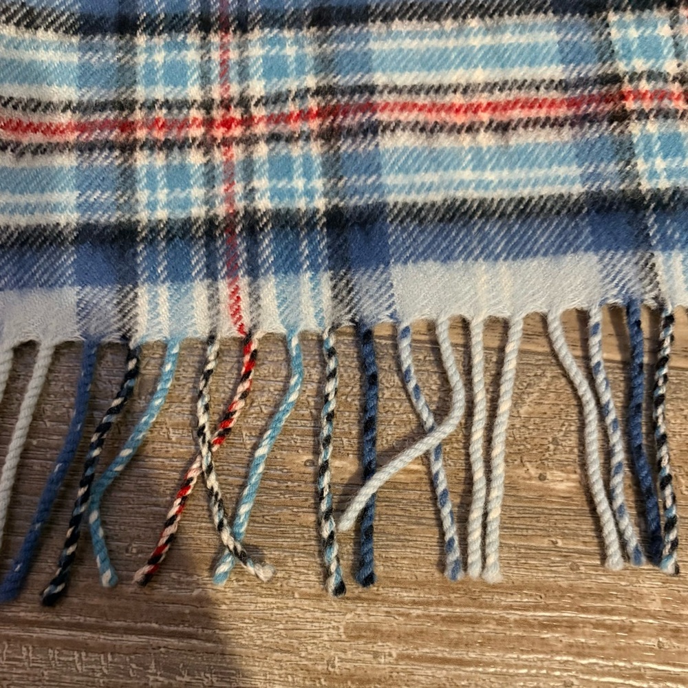 Lochcarron of Scotland Diana Princess of Wales Memorial Tartan Scarf - Picture 3 of 7